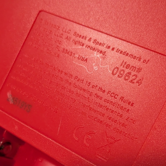 Speak & Spell Retro Electronic Game, Educational Toy, 80s Arcade, Learn Spelling - Picture 4 of 5